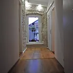 Tragurion 特罗吉尔