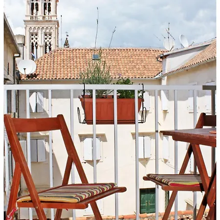 Guest house Tragurion 3*