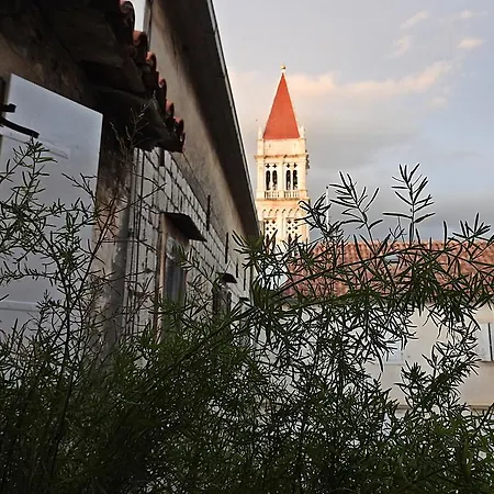 Guest house Tragurion Trogir